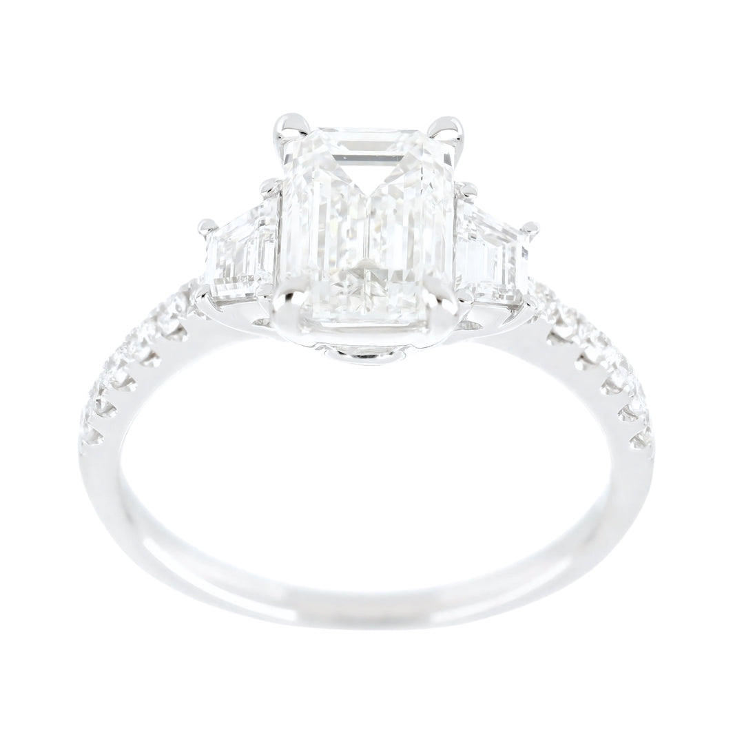 White Diamond Ring (White Diamond 2 cts. G SI1 White Diamond 0.34 cts. White Diamond 0.2 cts.)