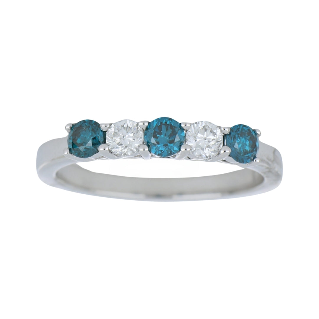 Blue Diamond Ring (Blue Diamond 0.51 cts. White Diamond 0.27 cts.)