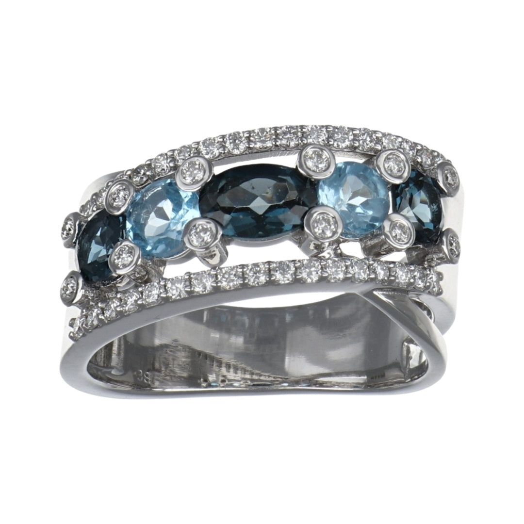 London Blue Topaz Ring (Blue Topaz 1.7 cts. Blue Topaz Included cts. White Diamond 0.38 cts.)