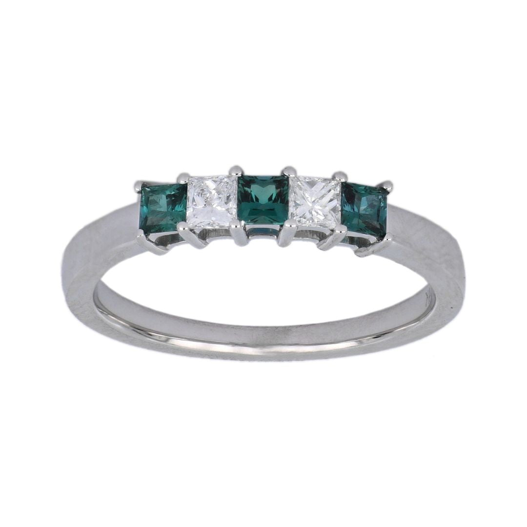 Natural Alexandrite Ring (Alexandrite 0.32 cts Wht Dia 0.21 cts)
