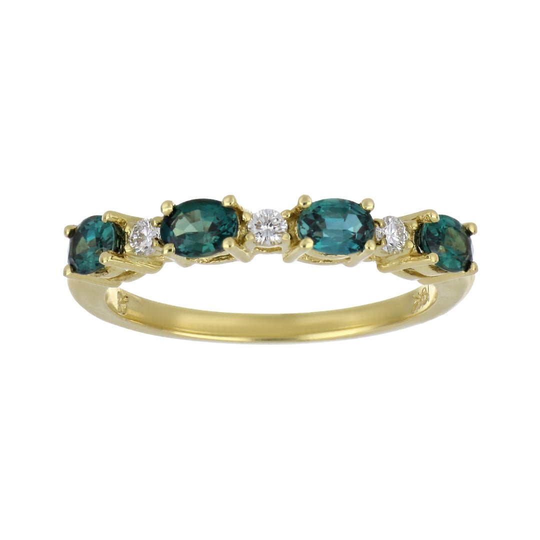Alexandrite Ring (Alexandrite 0.75 cts. White Diamond 0.09 cts.) Not Net