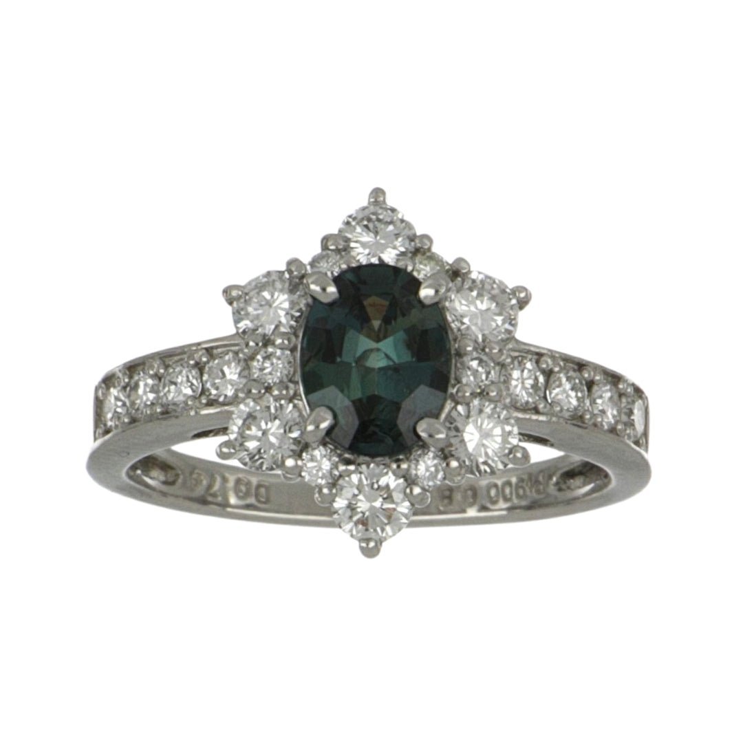 Alexandrite Ring (Alexandrite 0.82 cts. White Diamond 0.74 cts.) Not Net