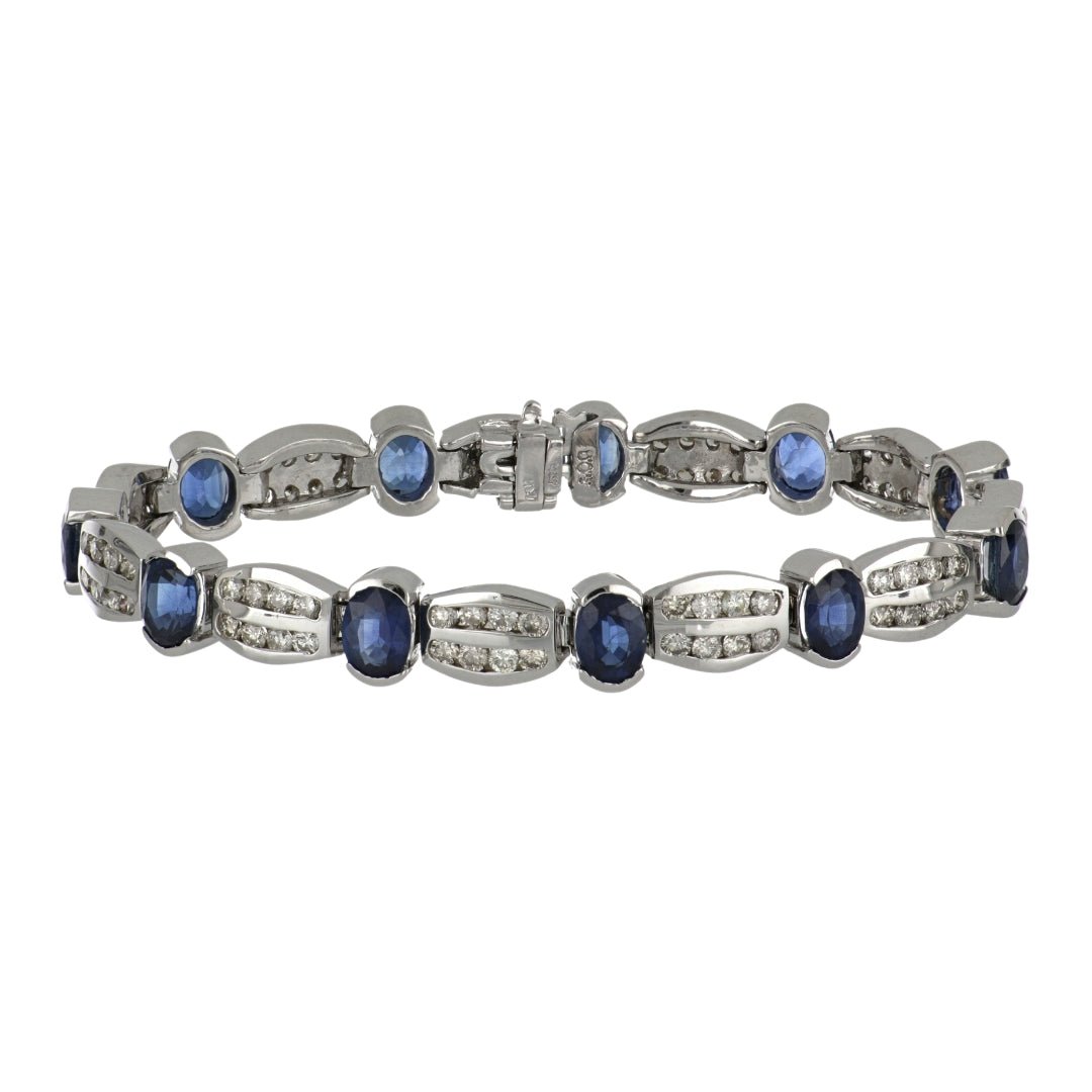 Blue Sapphire Bracelet (Blue Sapphire 11.65 cts. White Diamond 3.8 cts.) Not Net