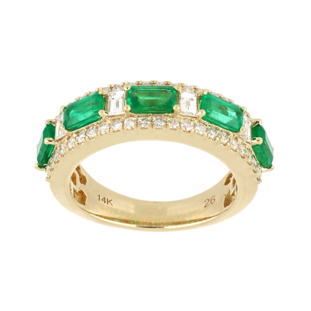 Emerald Ring (Emerald 1.27 cts. White Diamond 0.45 cts. White Diamond 0.25 cts.) Not Net
