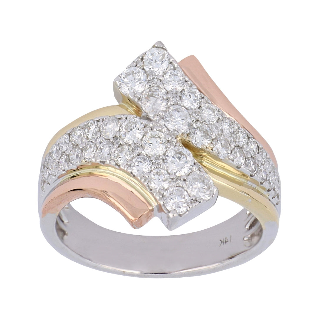 White Diamond Ring (White Diamond 1.07 cts.)