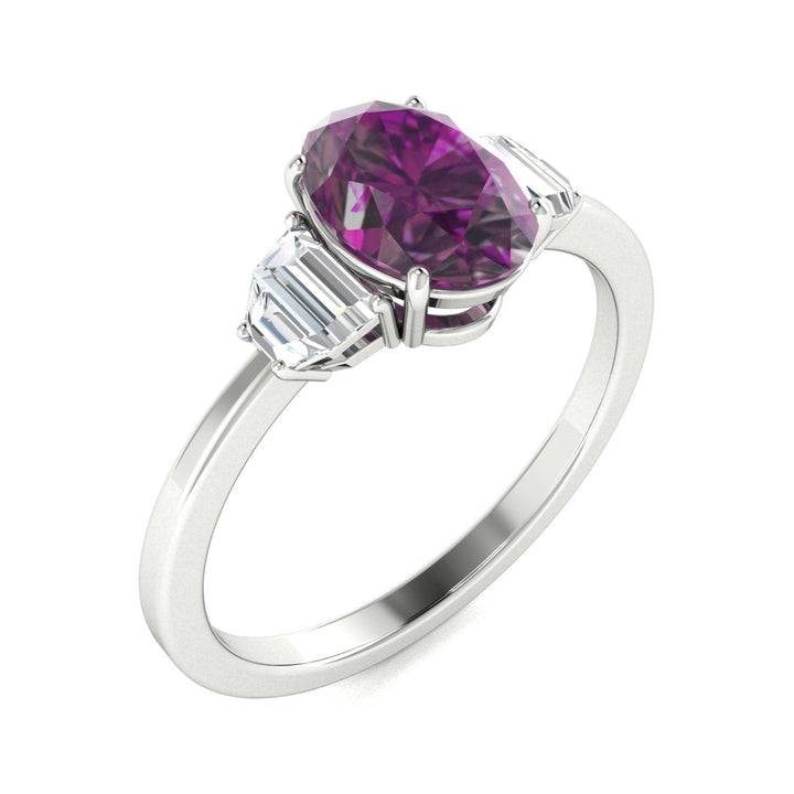 14KT Gold Alexandrite and Diamond Ladies Ring (Alexandrite 1.21 cts White Diamonds 0.13 cts)