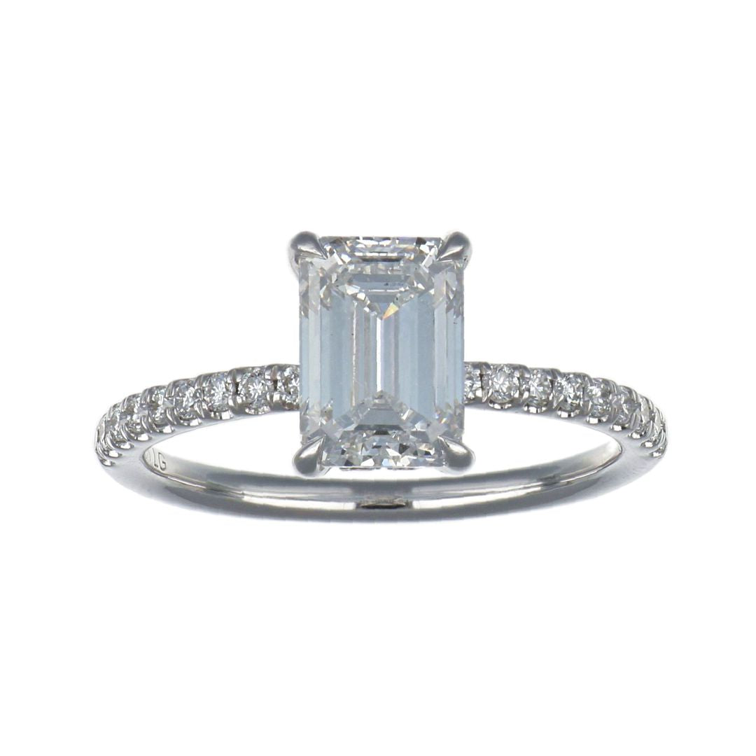GROWNIQUE White Diamond Ring (Lab Grown White Diamond 2.33 cts.)