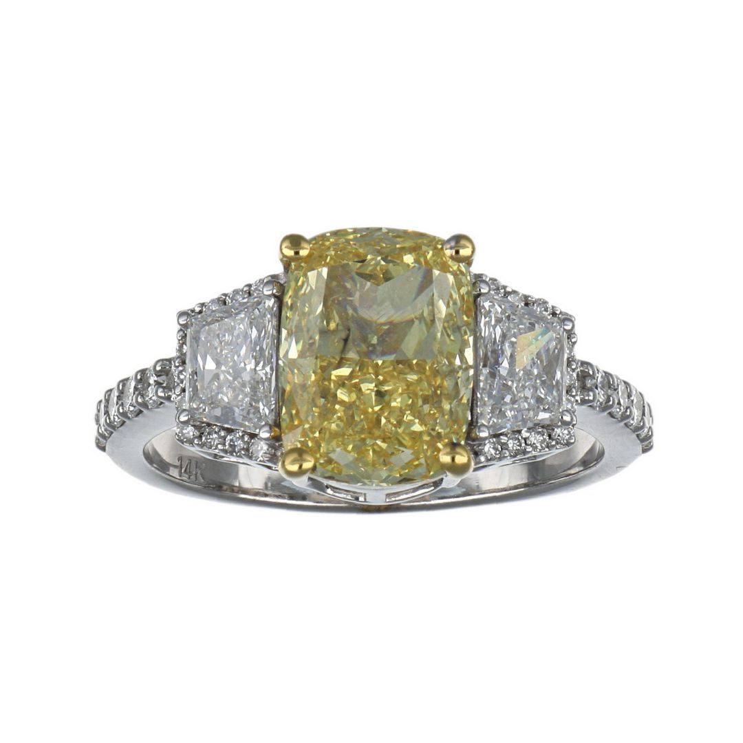 GROWNIQUE Yellow Diamond Ring (Lab Grown Yellow Diamond 3.03 cts. Lab Grown White Diamond 1.06 cts.)