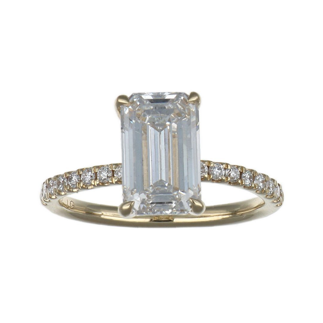 GROWNIQUE White Diamond Ring (Lab Grown White Diamond 3.37 cts.)