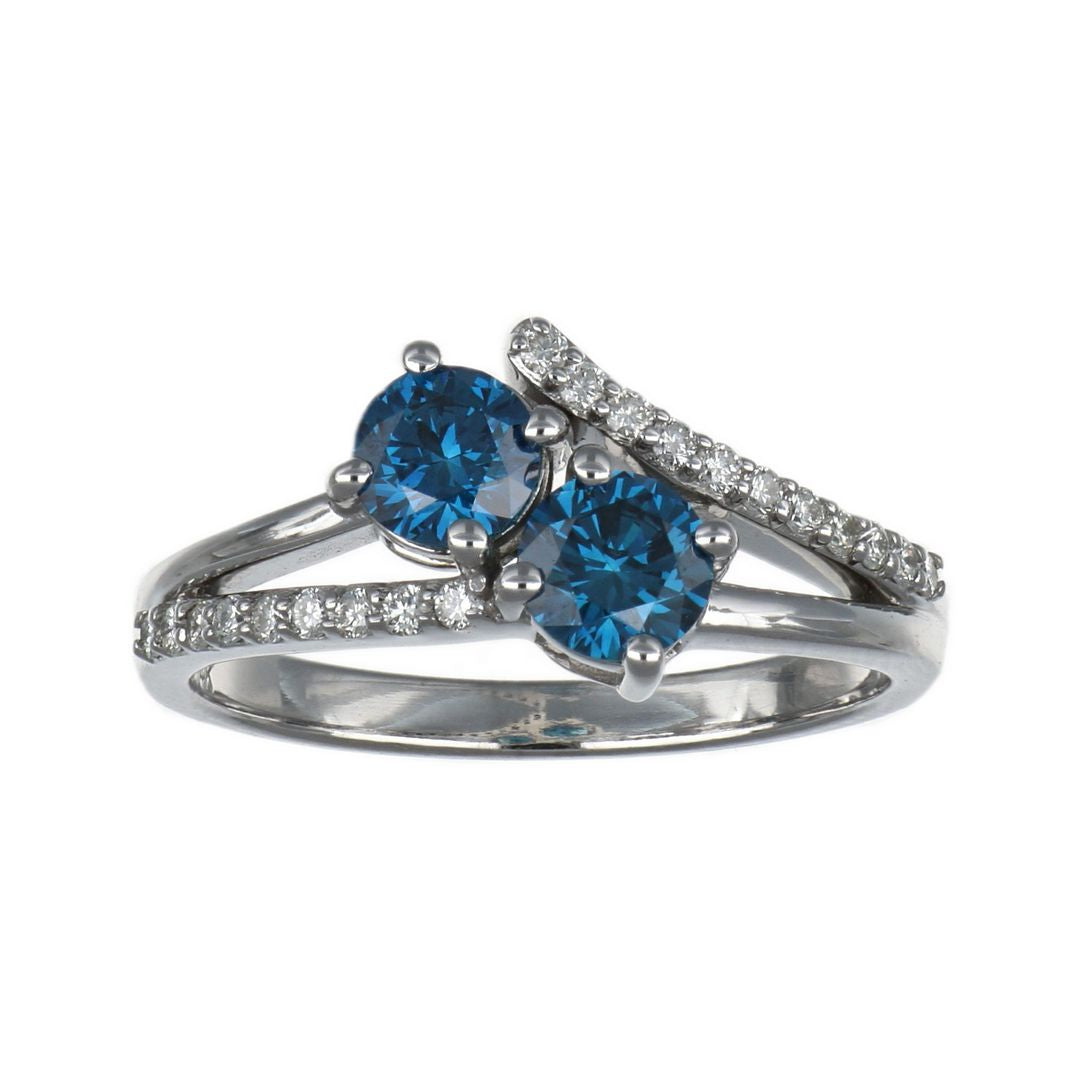 Blue Diamond Ring (Blue Diamond 0.81 cts. White Diamond 0.17 cts.)