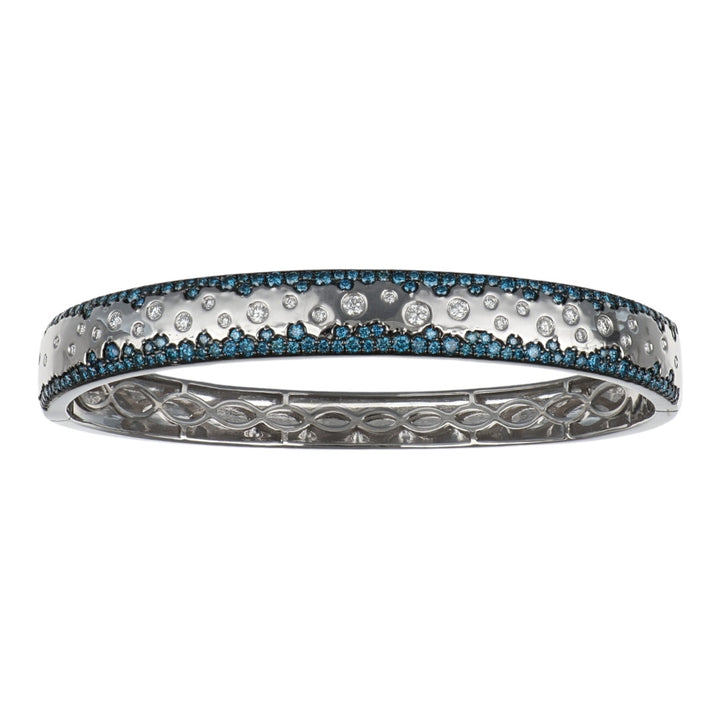 Blue Diamond Bangle (Blue Diamond 1.31 cts. White Diamond 0.34 cts.)