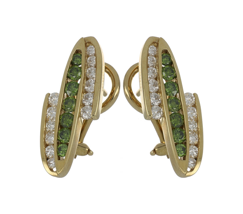 Green Diamond Ladies Earrings (Green Diamond 0.67 cts. White Diamond 0.72 cts.)