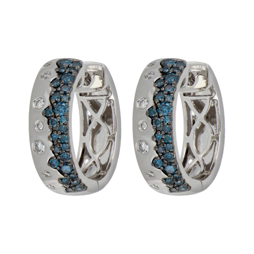 Blue Diamond Earrings (Blue Diamond 0.41 cts. White Diamond 0.12 cts.)