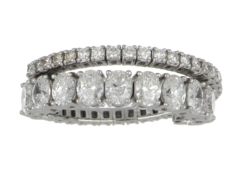 White Diamond Ladies Ring (White Diamond 2 cts. White Diamond Included cts.)