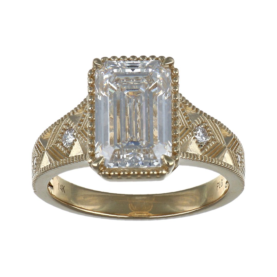 GROWNIQUE White Diamond Ring (Lab Grown White Diamond 4.12 cts.)