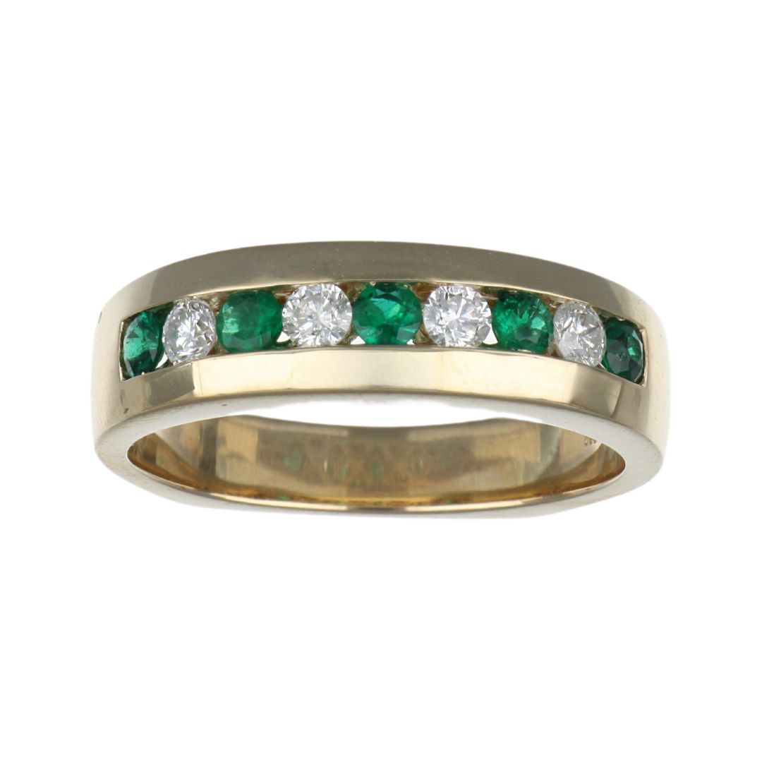 Emerald Men's Ring (Emerald 0.4 cts. White Diamond 0.33 cts.)