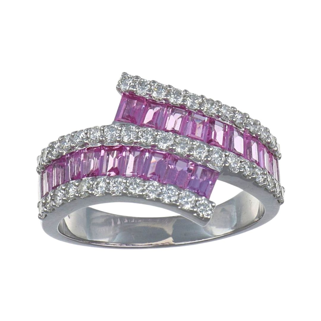 Pink Sapphire Ring (Pink Sapphire 1.67 cts. White Diamond 0.64 cts. )