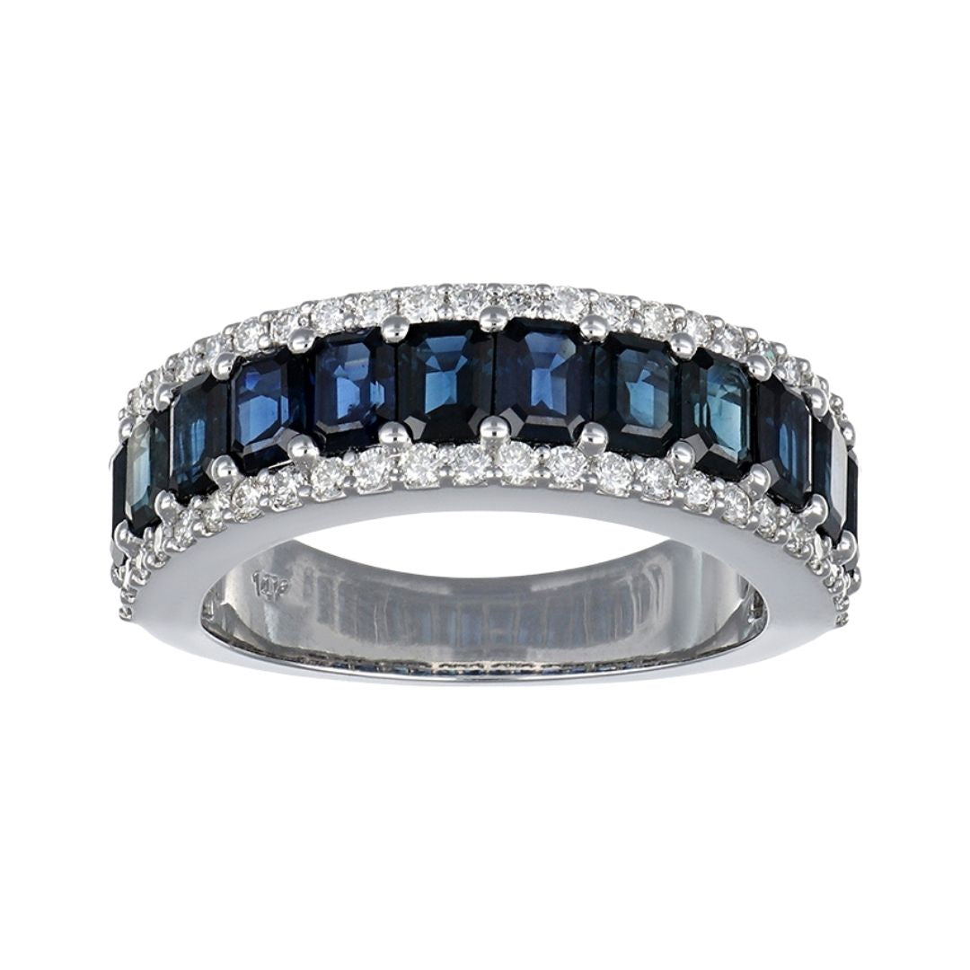 Blue Sapphire Ring (Blue Sapphire 3.01 cts. White Diamond 0.5 cts.)