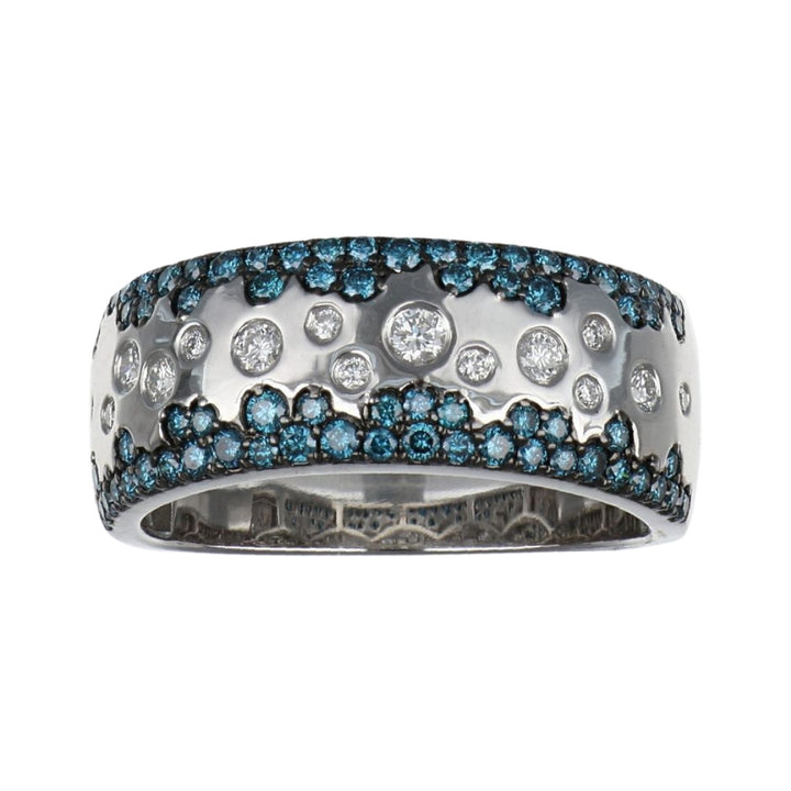 Blue Diamond Ring (Blue Diamond 0.49 cts. White Diamond 0.18 cts.)