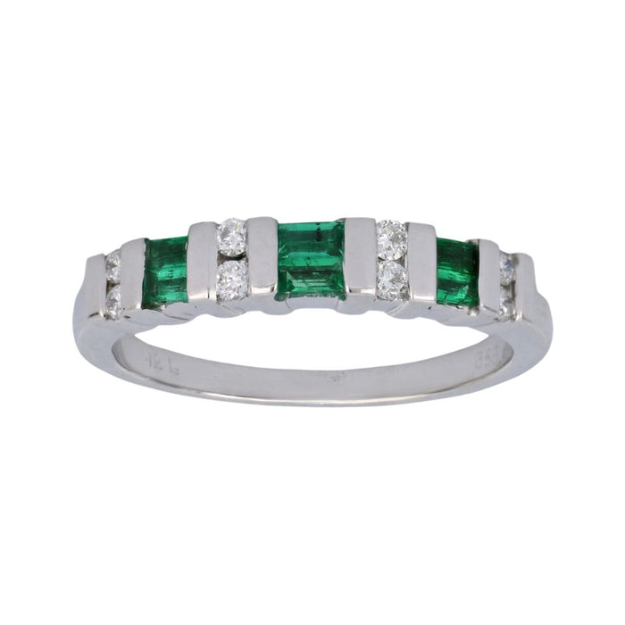 Emerald Ring (Emerald 0.39 cts. White Diamond 0.15 cts.)