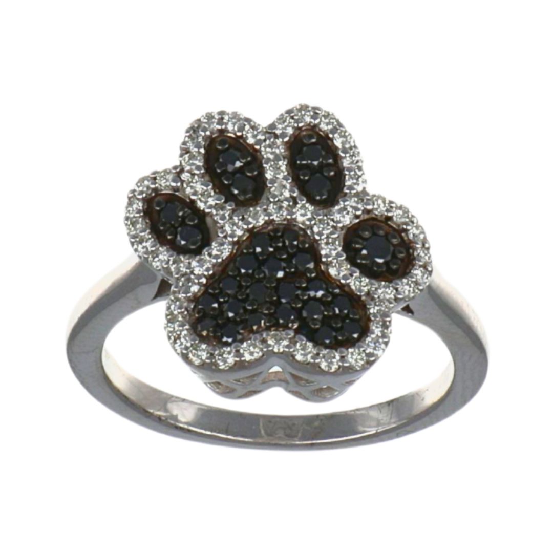 Black Diamond Ring (Black Diamond 0.27 cts. White Diamond 0.32 cts.)