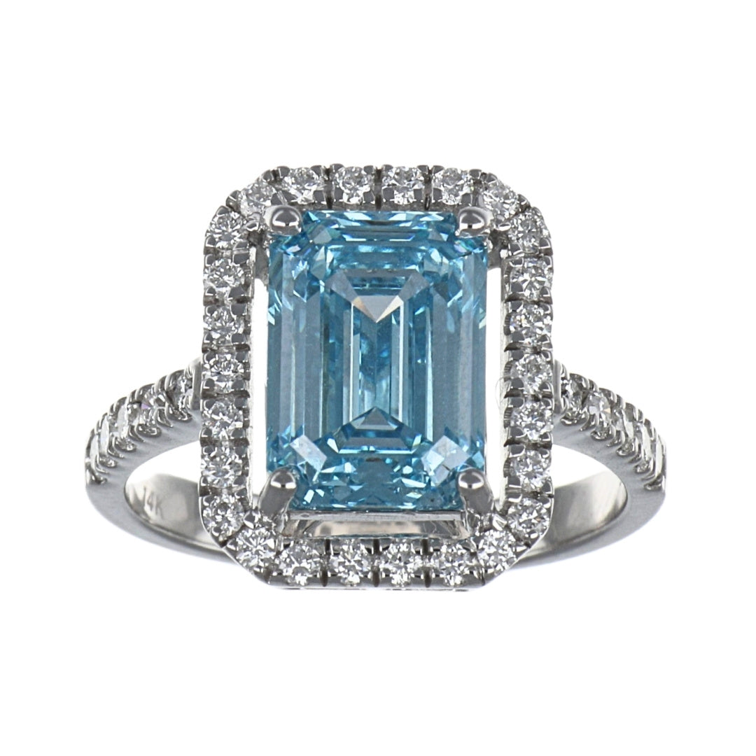 GROWNIQUE Blue Diamond Ring (Lab Grown Blue Diamond 4.03 cts. Lab Grown White Diamond 0.52 cts.)