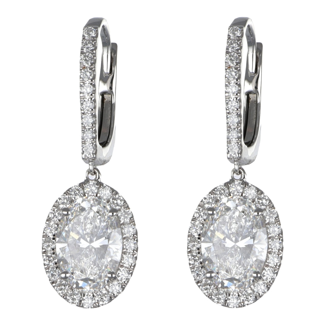 GROWNIQUE White Diamond Earrings (Lab Grown White Diamond 4.04 cts. Lab Grown White Diamond 0.78 cts.)