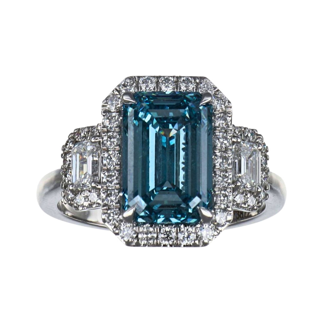 GROWNIQUE Blue Diamond Ring (Lab Grown Blue Diamond 4 cts. Lab Grown White Diamond 0.44 cts. Lab Grown White Diamond 0.46 cts.)