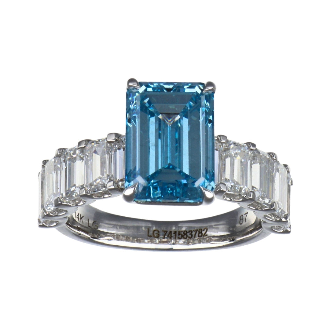 GROWNIQUE Blue Diamond Ring (Lab Grown Blue Diamond 5.01 cts. Lab Grown White Diamond 3.27 cts.)