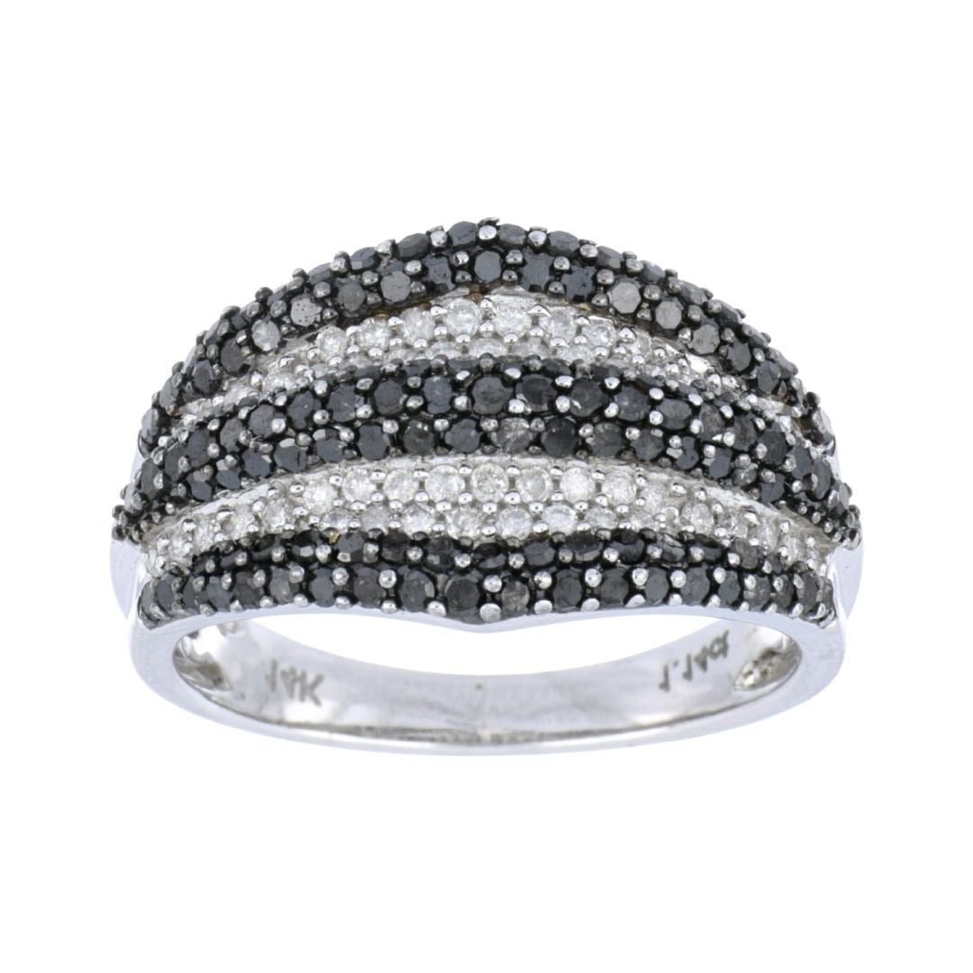 Black Diamond Ring (Black Diamond 0.87 cts. White Diamond 0.27 cts.)