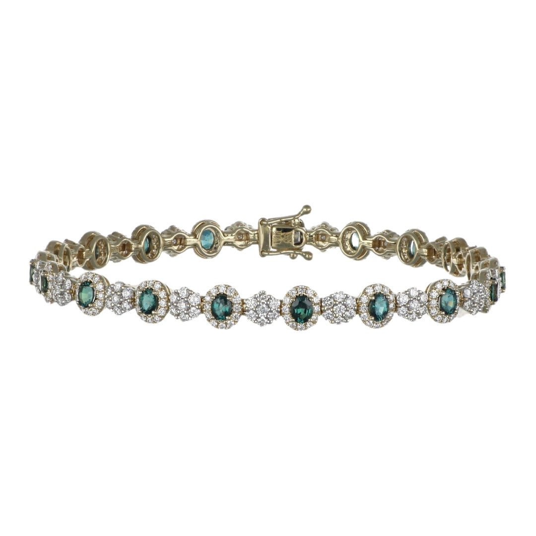 Alexandrite Bracelet (Alexandrite 2.28 cts. White Diamond 2.74 cts.) Not Net