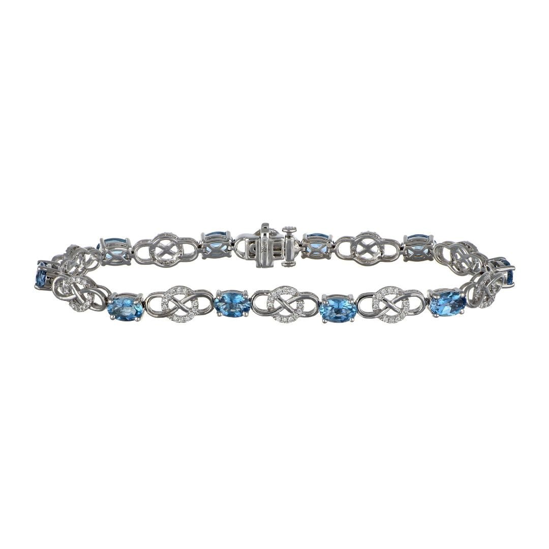 Aquamarine Bracelet (Aquamarine 3.8 cts. White Diamond 0.48 cts.) Not Net
