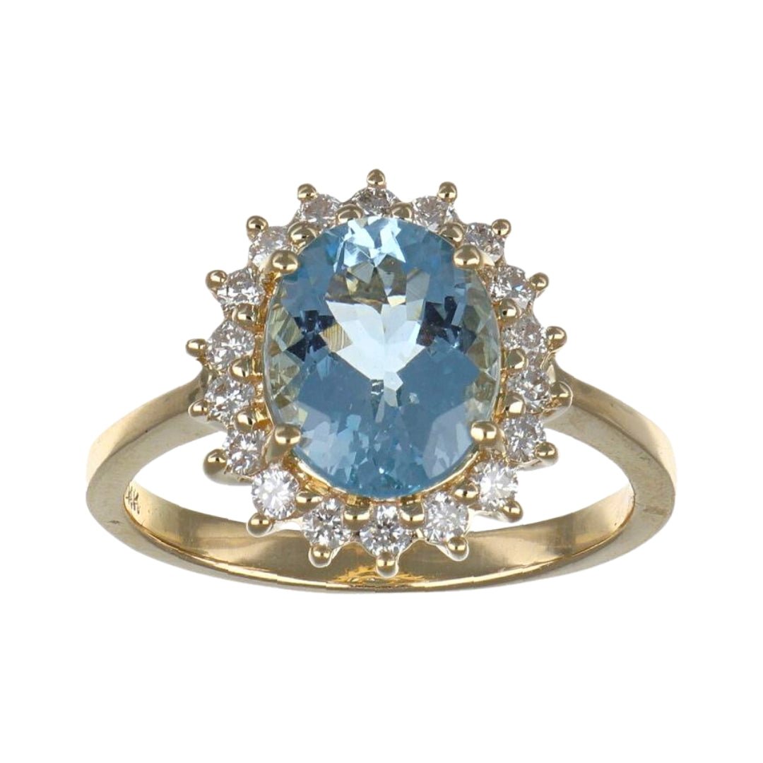 Aquamarine Ring (Aquamarine 2.18 cts. White Diamond 0.4 cts.) Not Net