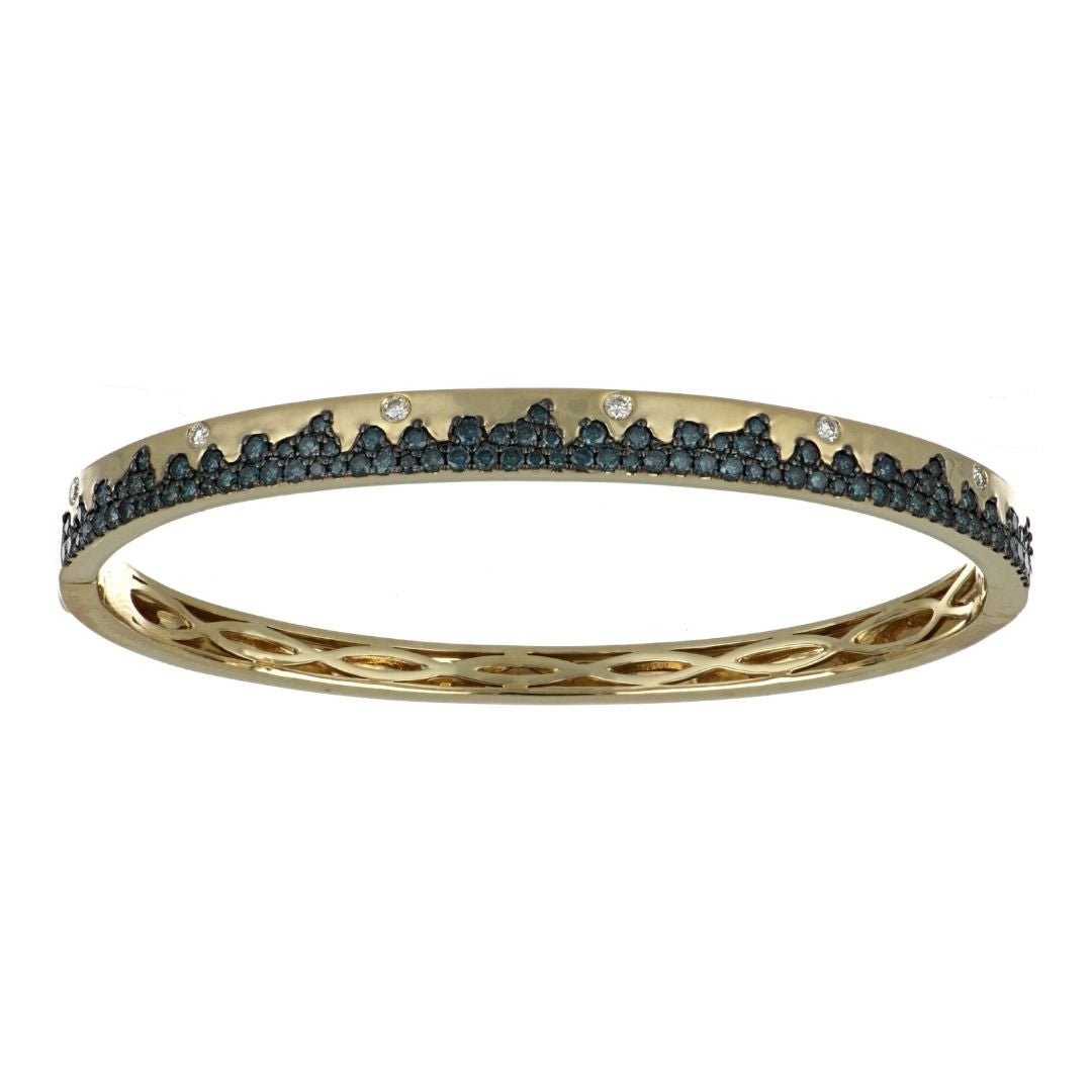 Blue Diamond Bangle (Blue Diamond 1.36 cts. White Diamond 0.11 cts.) Not Net