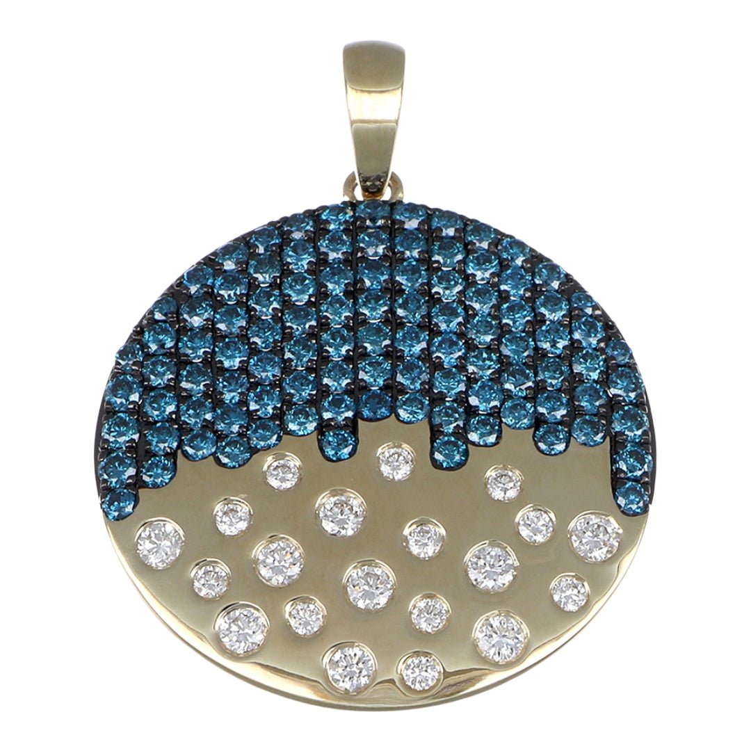 Blue Diamond Pendant (Blue Diamond 0.79 cts. White Diamond 0.25 cts.) Not Net