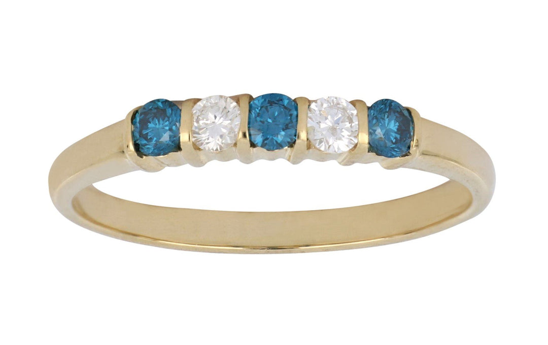Blue Diamond Ring (Blue Diamond 0.2 cts. White Diamond 0.12 cts.) Not Net