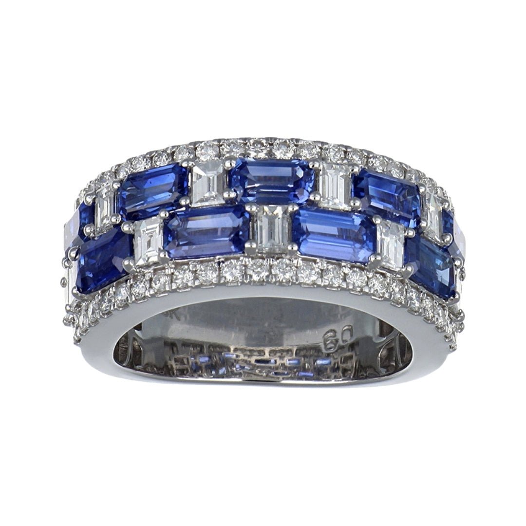 Blue Sapphire Ring (Blue Sapphire 3.12 cts. White Diamond 1.02 cts. White Diamond 0.43 cts.) Not Net