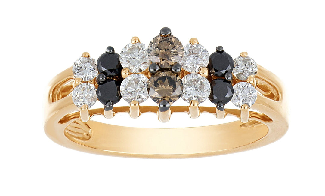 Brown Diamond Ring (Brown Diamond 0.22 cts. Black Diamond 0.2 cts. White Diamond 0.48 cts.) Not Net