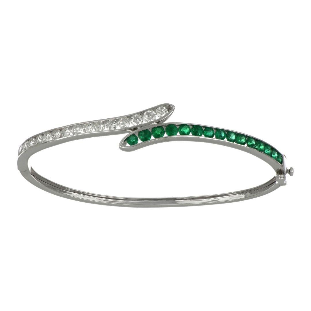 Emerald Bangle (Emerald 1.21 cts. White Diamond 1.2 cts.) Not Net