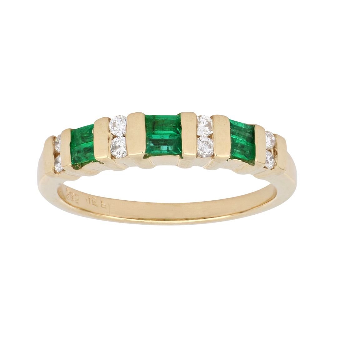 Buy Emerald Ring (Emerald 0.34 cts. White Diamond 0.15 cts.) at Kay's Fine Jewelry