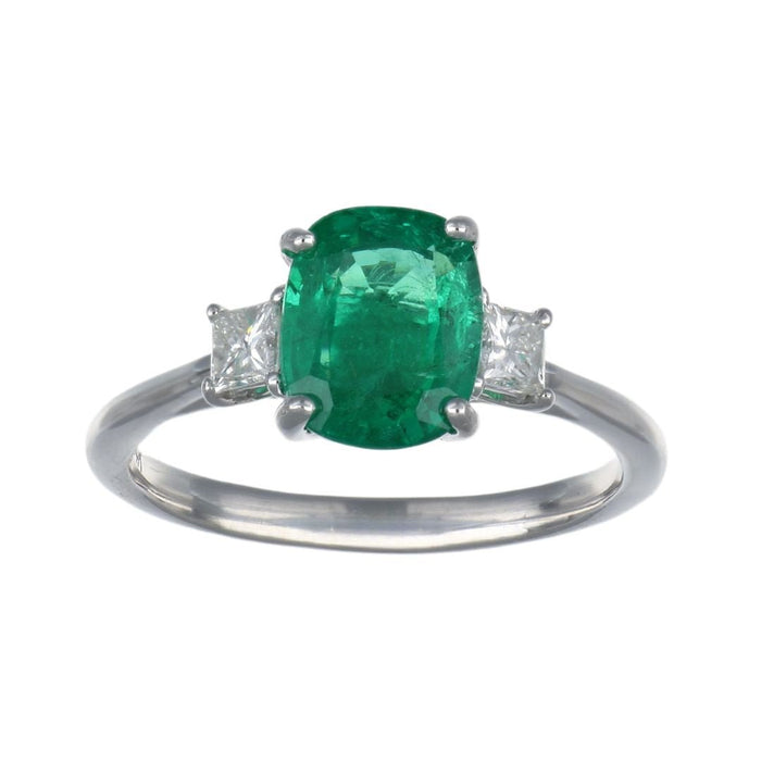 Emerald Ring (Emerald 1.82 cts. White Diamond 0.3 cts.) Not Net