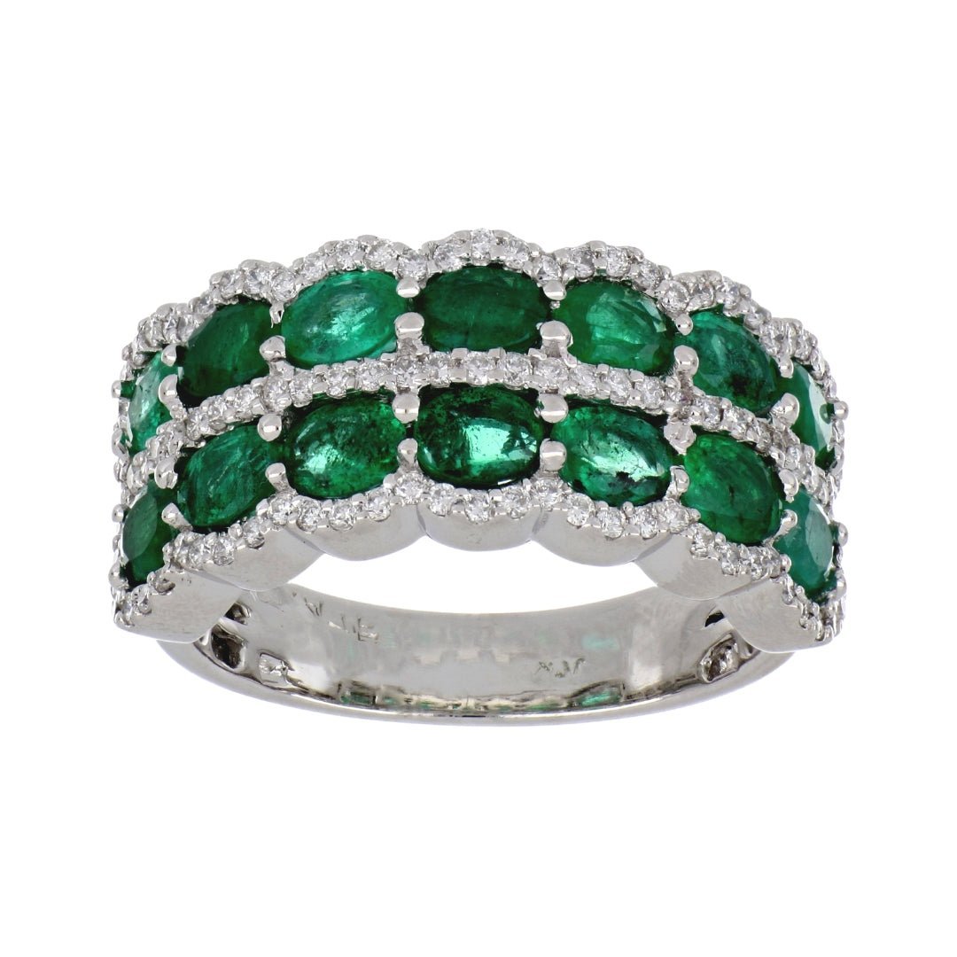Emerald Ring (Emerald 2.04 cts. White Diamond 0.47 cts.) Not Net