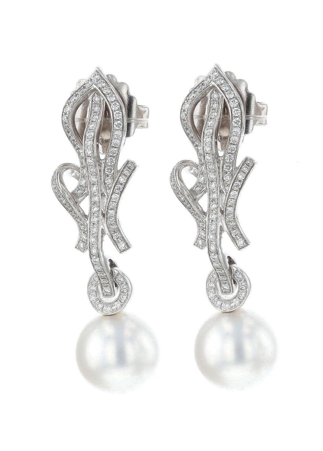 MIKIMOTO White Pearl Ladies Earrings (White Diamond 0.58 cts.) Not Net