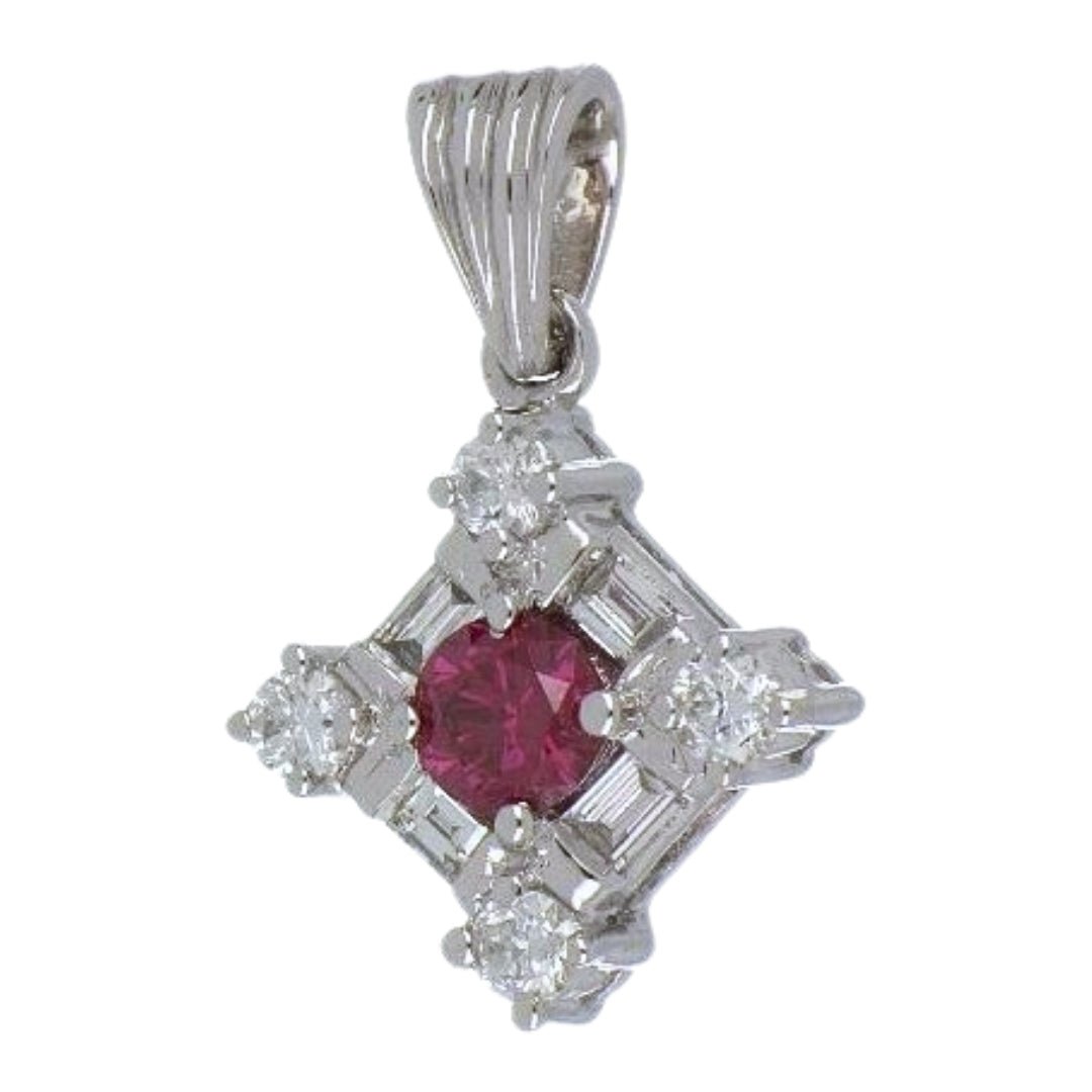 Purple Diamond Pendant (Purple Diamond 0.31 cts. White Diamond 0.22 cts. White Diamond 0.15 cts.) Not Net
