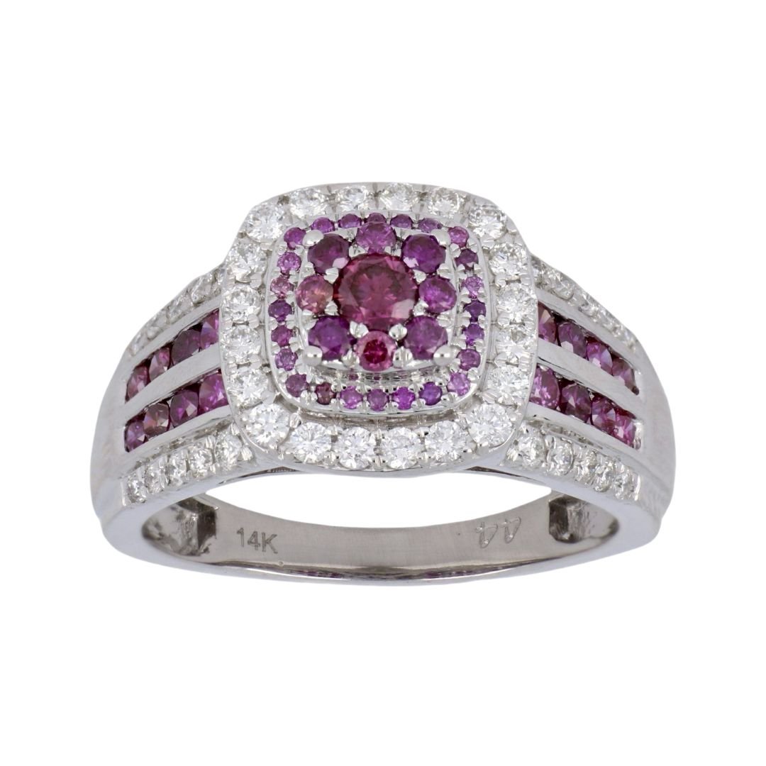 Purple Diamond Ring (Purple Diamond 0.64 cts. White Diamond 0.46 cts.) Not Net