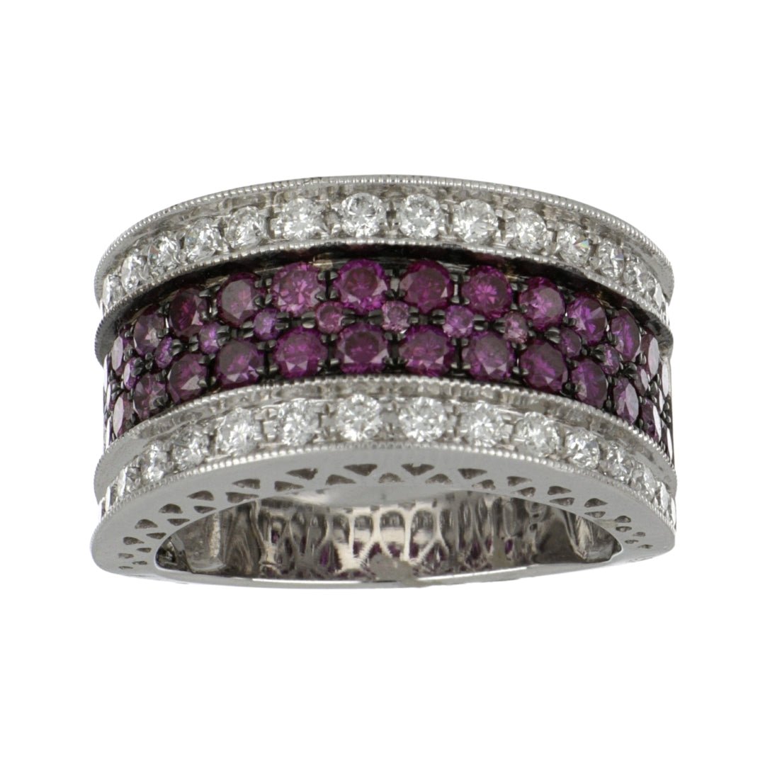 Purple Diamond Ring (Purple Diamond 1.33 cts. White Diamond 0.75 cts.) Not Net