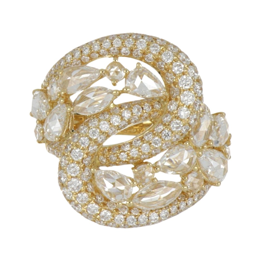 White Diamond Ring (White Diamond 2.1 cts. White Diamond 1.82 cts.) Not Net