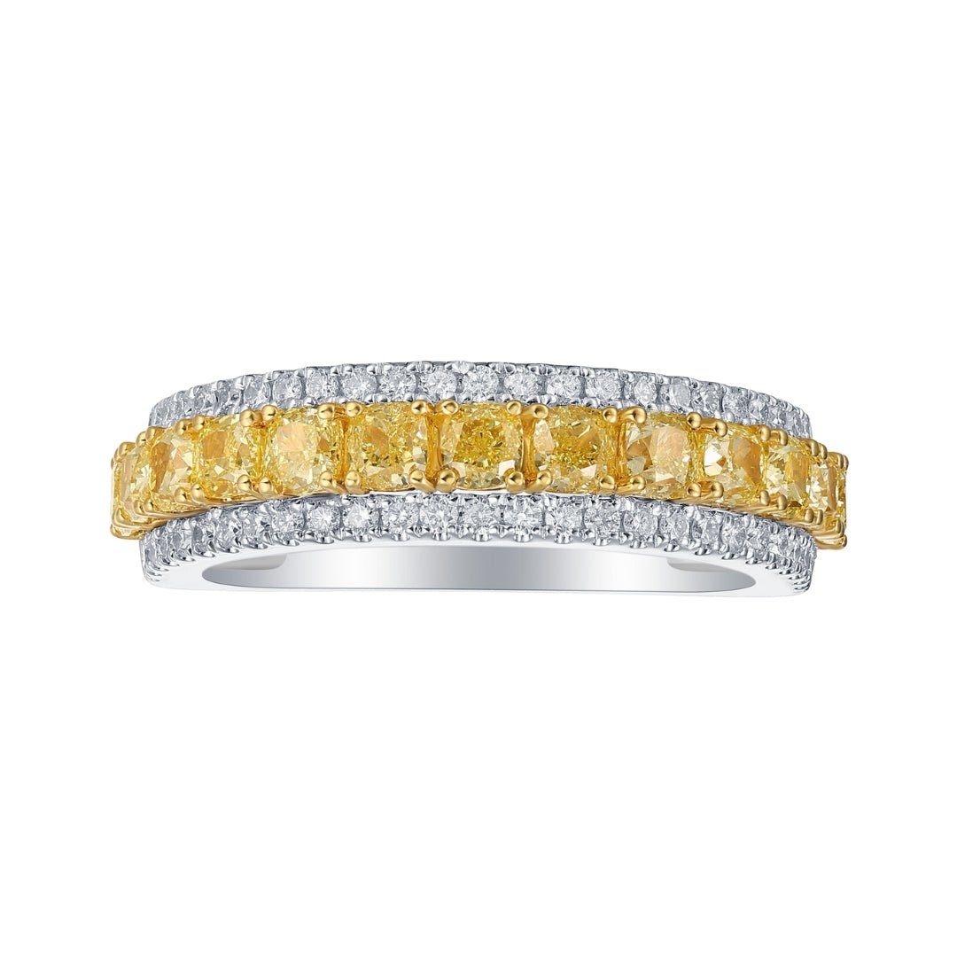 Yellow Diamond Ring (Yellow Diamond 1.7 cts. White Diamond 0.38 cts.) Not Net