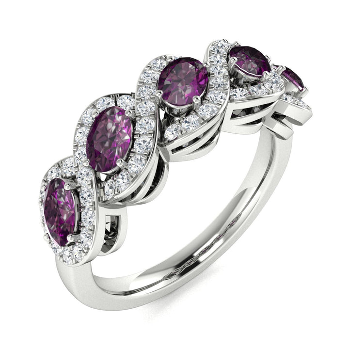 14KT Gold Natural Alexandrite and Diamond Ladies Ring (Alexandrite 0.75 cts. White Diamonds 1.00 cts)