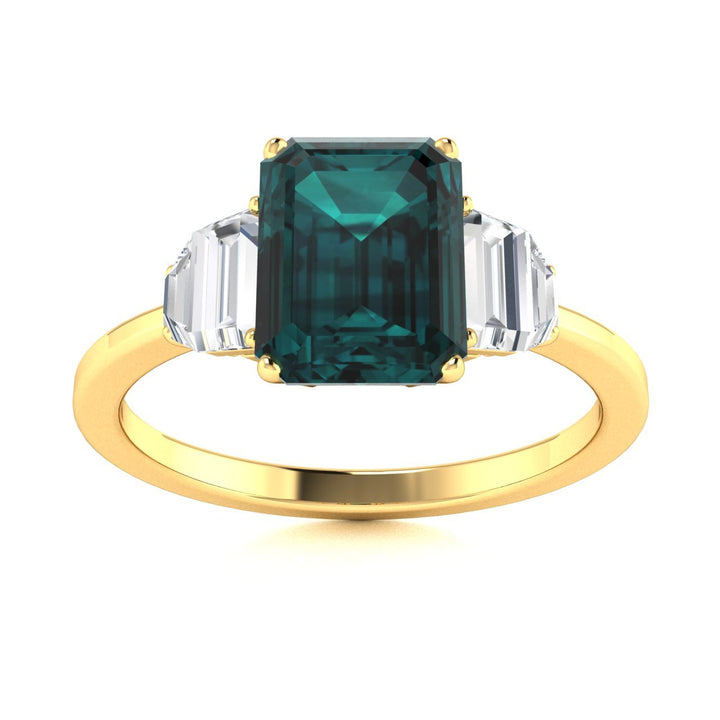 14KT Gold Natural Alexandrite and Diamond Ladies Ring (Alexandrite 0.90ct White Diamonds 0.20 cts)